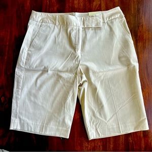 Van Heusen City Short, Tan, Size 8